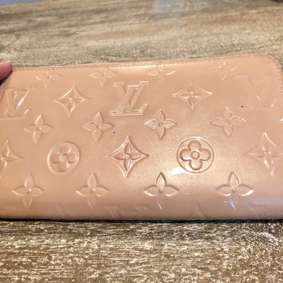 (SOLD)Louis Vuitton zippy wallet vernis leather - Picture 2 of 10